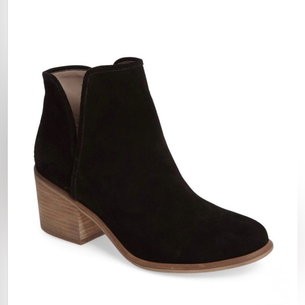 BP Black Suede Ankle Booties (W 6.5)